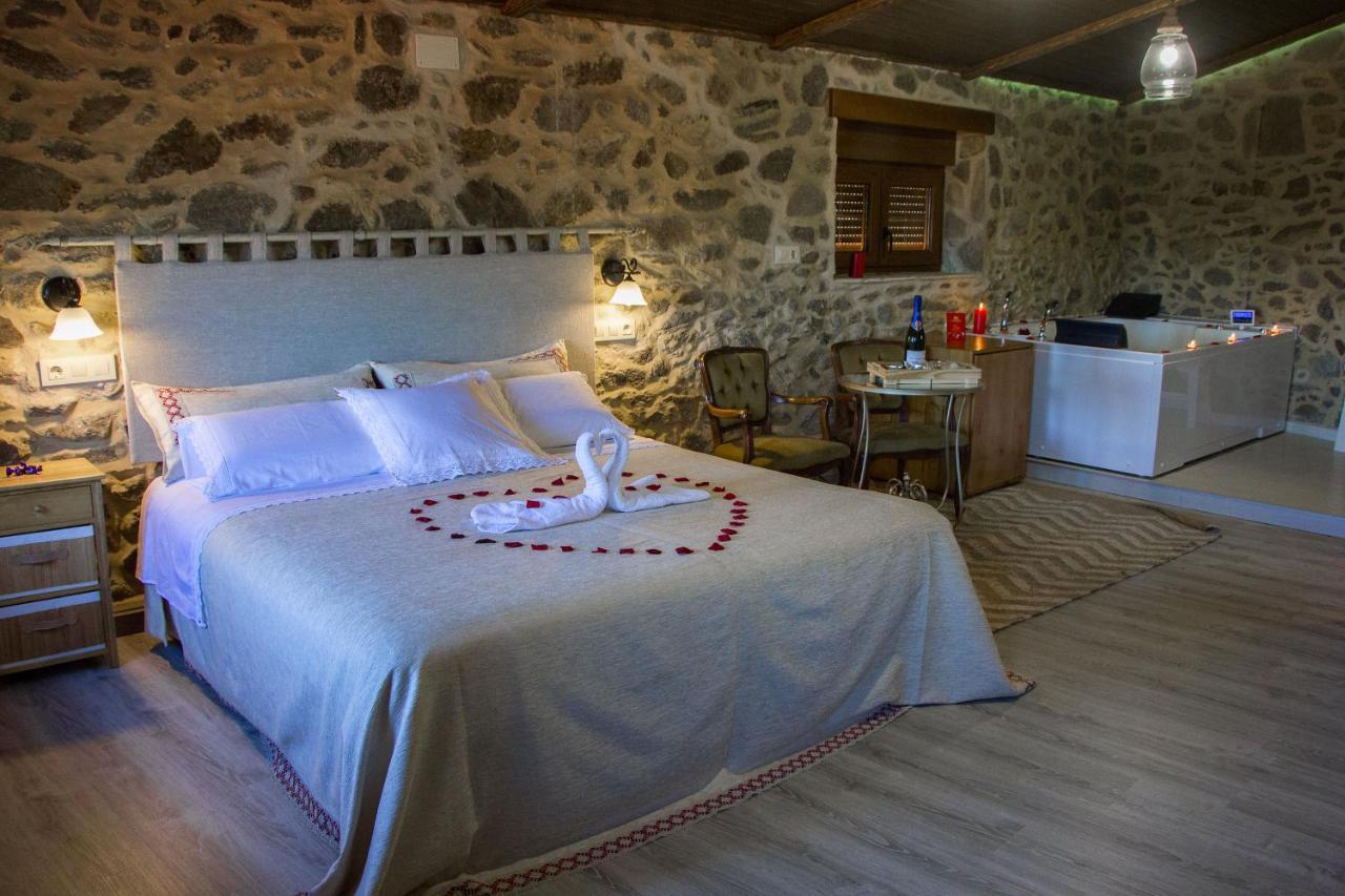 Casa Das Fiadeiras De Nemina Con Jacuzzi Buitenkant foto